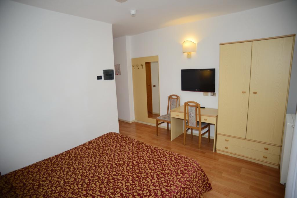 Hotel Canada Andalo Rom bilde