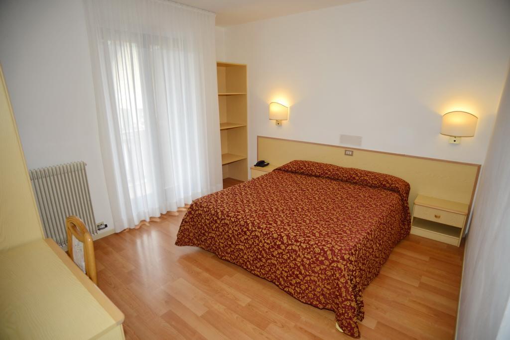 Hotel Canada Andalo Rom bilde