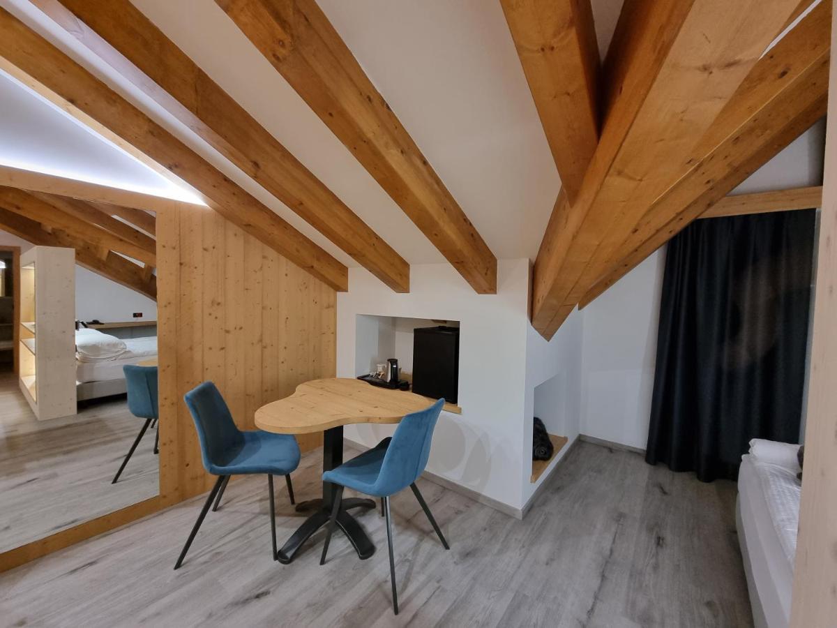 Hotel Canada Andalo Eksteriør bilde